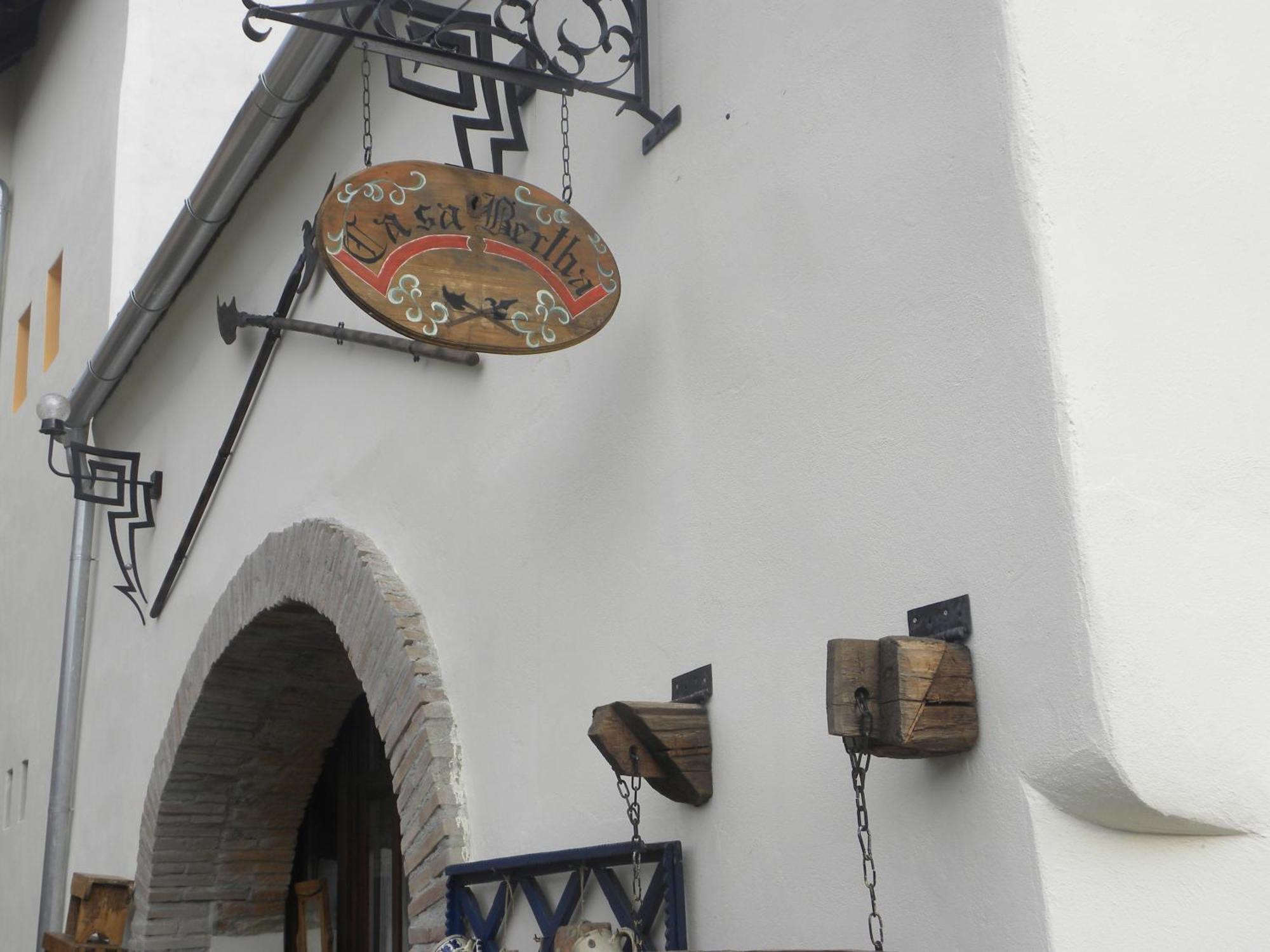 Hotel Casa Bertha Sighişoara Exterior foto